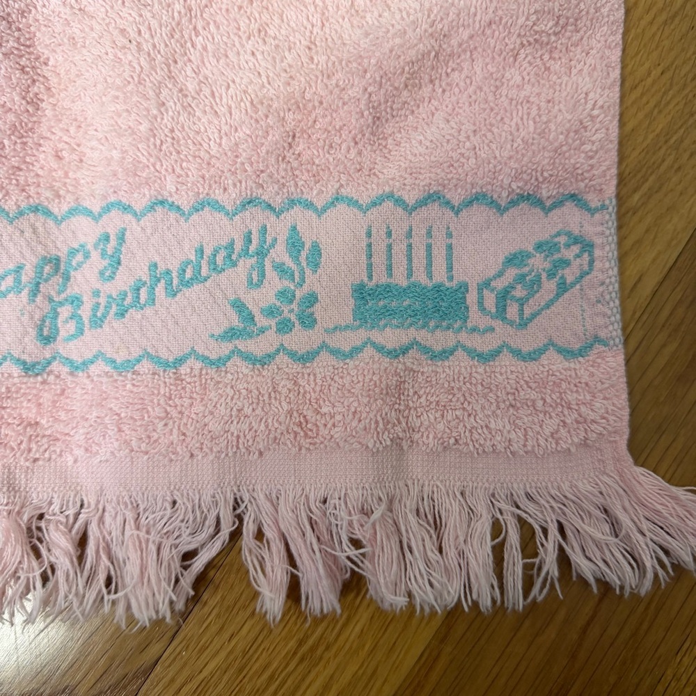 Vintage Callaway Hand Towel Wash Cloth HAPPY BIRTHDAY embroidered pink